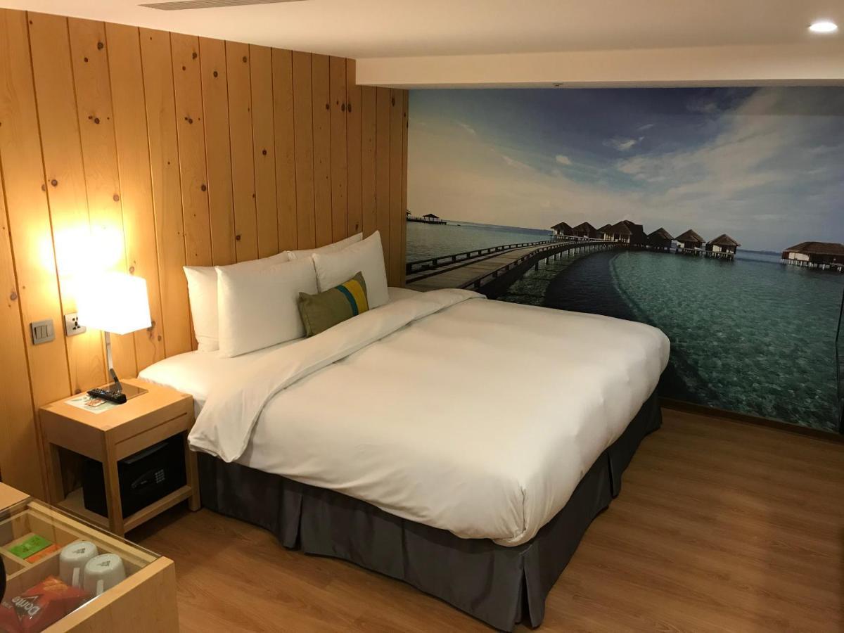 เฮย์ ไทเป Hotel ภายนอก รูปภาพ